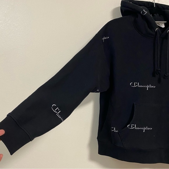 Champion hoodie women’s Size Large Black with logo Reverse Weave Hoodie - Picture 6 of 15